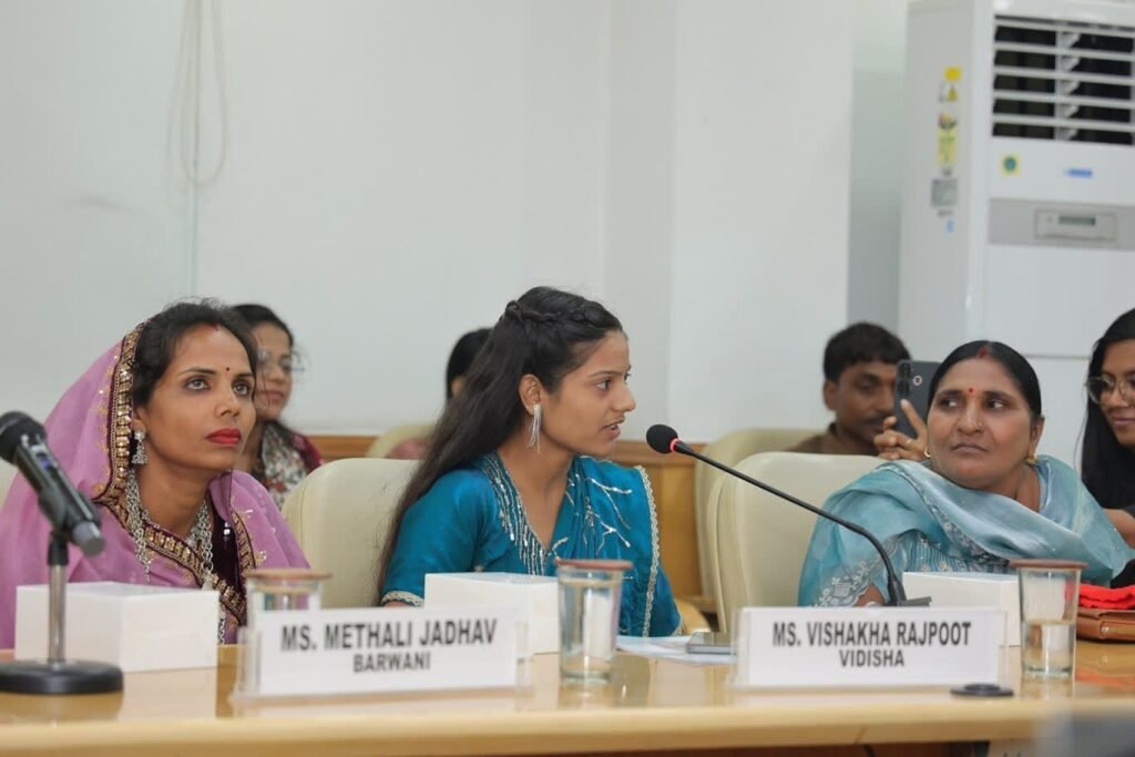 रिलायंस फाउंडेशन और नीति आयोग ने मध्य प्रदेश की पांच महिला किराना उद्यमियों को किया सम्मानित
