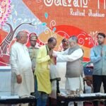 राज्यपाल के हाथों सम्मानित हुए समाजसेवी शंकर रवानी, बाल अधिकार और पर्यावरण संरक्षण के क्षेत्र में मिला सम्मान