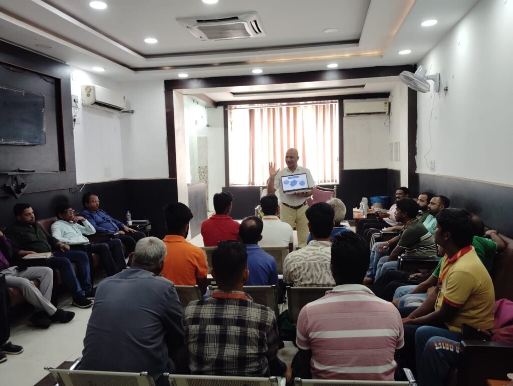 Dhanbad News: धनबाद स्टेशन पर खाद्य सुरक्षा प्रशिक्षण, यात्रियों को मिलेगा सुरक्षित और गुणवत्तापूर्ण भोजन