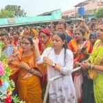 सिंदरी में भक्ति और आस्था का संगम, रथ यात्रा में शामिल हुईं भाजपा नेत्री तारा देवी और डॉ. निशि महतो