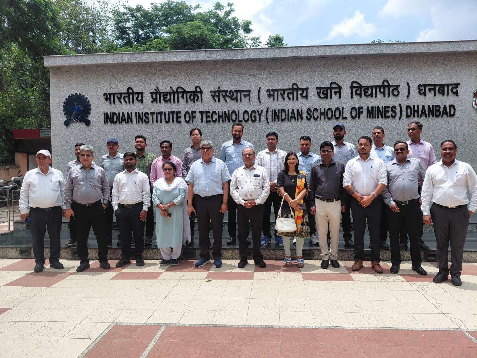 IIT ISM धनबाद में Executive Development Program का शुभारंभ, SECL के अधिकारियों को मिलेगा आधुनिक प्रबंधन का प्रशिक्षण
