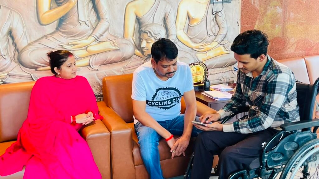 स्पाइनल इंजरी को बनाया ताकत, राष्ट्रीय स्तर की तैयारी में जुटे उत्कर्ष मिश्रा से मिले रागिनी सिंह और संजीव सिंह