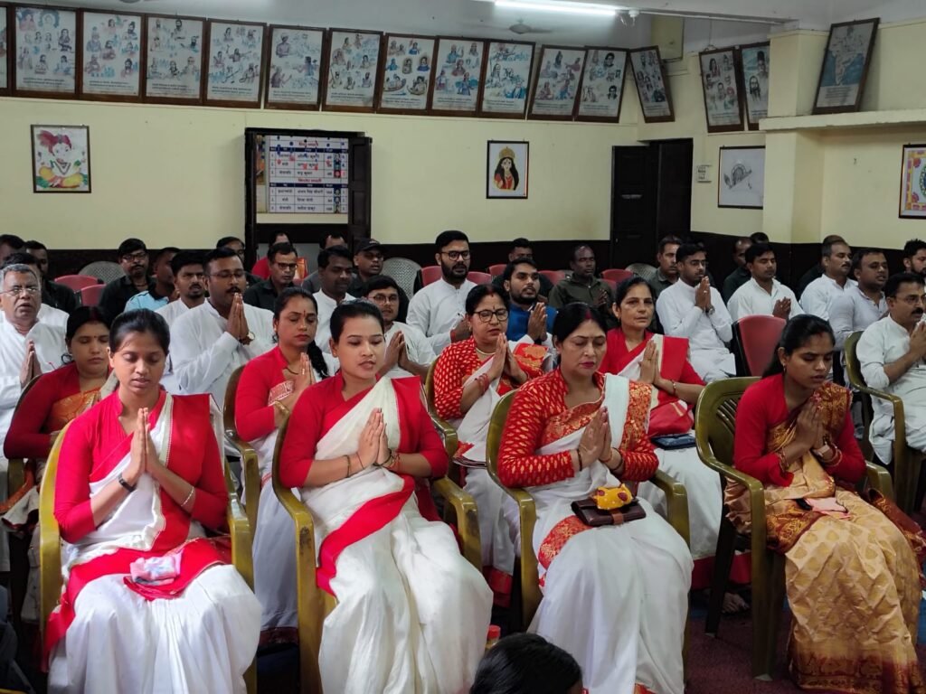 सरस्वती विद्या मंदिर सिंदरी में आचार्य सम्मान समारोह आयोजित, संस्कारयुक्त शिक्षा पर दिया गया जोर