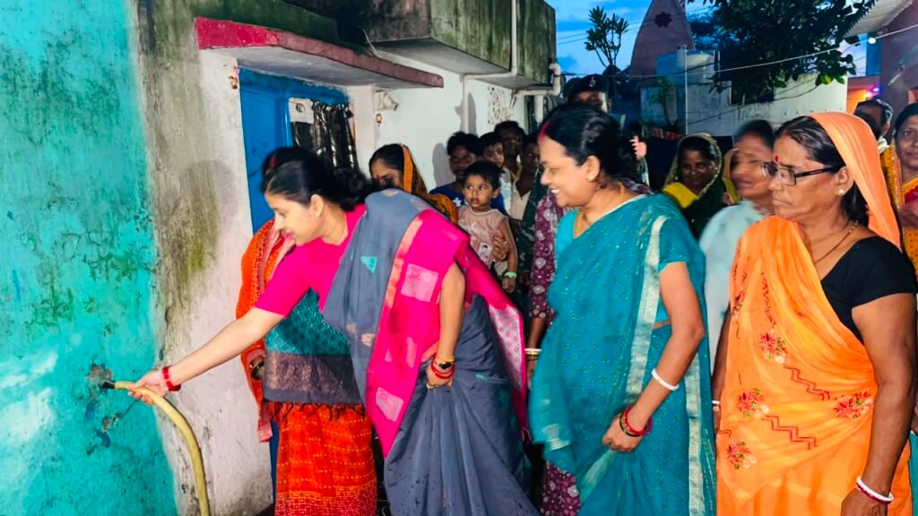 होरलाडीह की वर्षों पुरानी पेयजल समस्या का समाधान, विधायक रागिनी सिंह का हुआ भव्य स्वागत