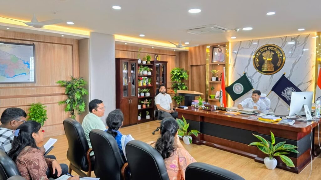 धनबाद के सभी सरकारी विद्यालयों में लगेगा आधार कार्ड और जन्म प्रमाण पत्र शिविर, छात्रों को मिलेगा सीधा लाभ