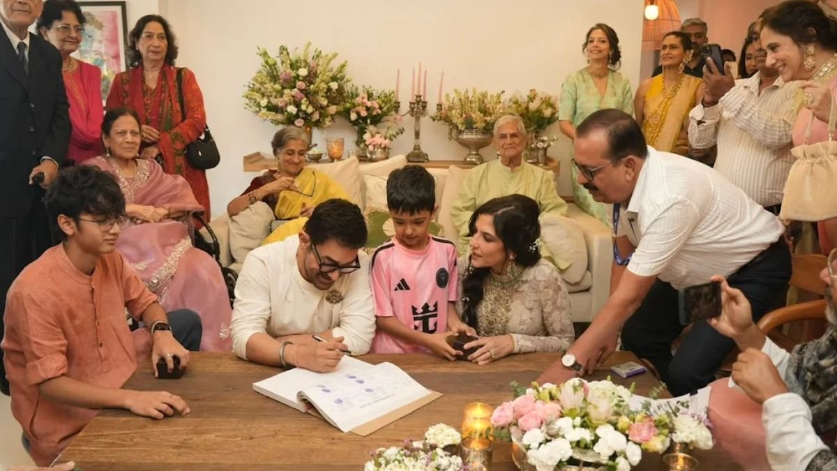 Mr. Perfectionist’ ने फिर शुरू की एक ‘Perfect Husband’ बनने की नई शुरुआत! 61 की उम्र में तीसरी बार आमिर खान ने की गौरी से शादी, क्या इस बार बनेगे एक परफेक्ट पति ?