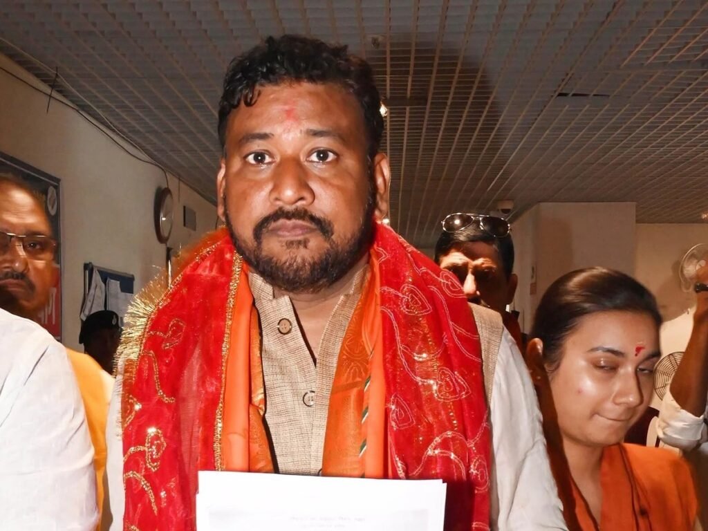 बांकीपुर उपचुनाव में बड़ा राजनीतिक घटनाक्रम, भाजपा उम्मीदवार अभिषेक कुमार ने नामांकन वापस लिया