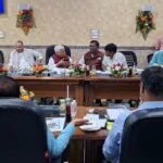 धनबाद में क्षेत्रीय रेल परामर्शदात्री समिति की बैठक, रेल विकास और यात्री सुविधाओं पर हुई चर्चा