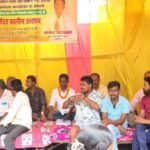 धनबाद में स्थानीय युवाओं के रोजगार को लेकर भूख हड़ताल तेज, 11 सूत्री मांगों पर प्रबंधन से वार्ता बेनतीजा