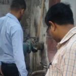 ग्रेटर नोएडा की सोसायटी में दूषित पानी से 100 से ज्यादा लोग बीमार, 70 बच्चे भी प्रभावित