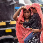 यूपी-बिहार समेत कई राज्यों में तेज बारिश का अलर्ट, 60 KM की रफ्तार से चल सकती है हवा