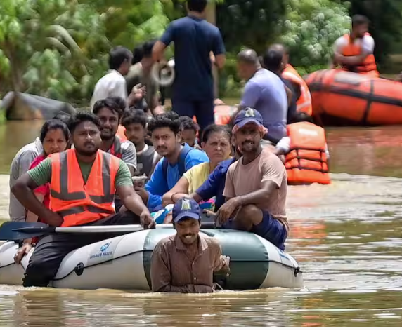 बंगाल की खाड़ी में नया मौसम सिस्टम एक्टिव, कई राज्यों में भारी बारिश का अलर्ट