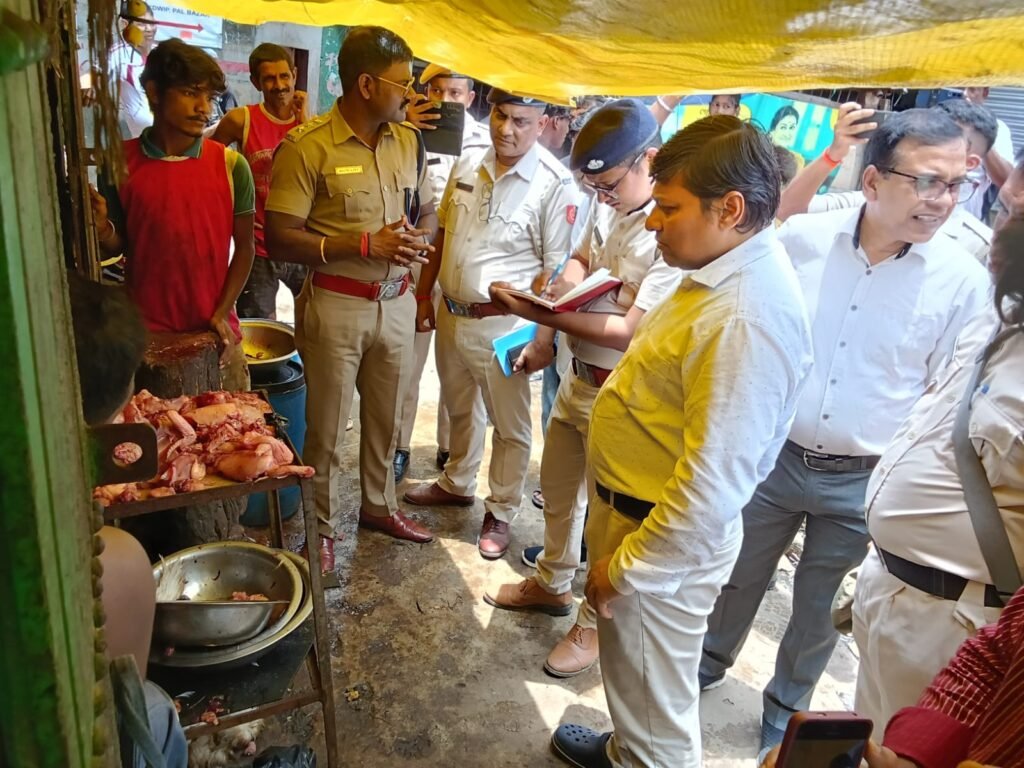 Kakdwip Market Inspection: महंगाई और कम तौल पर प्रशासन सख्त, काकद्वीप बाजार में चला विशेष अभियान