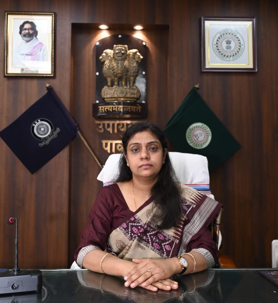 विश्व आदिवासी दिवस पर पाकुड़ में जनजातीय संस्कृति का भव्य उत्सव, 9 अगस्त को रविन्द्र भवन में होगा आयोजन