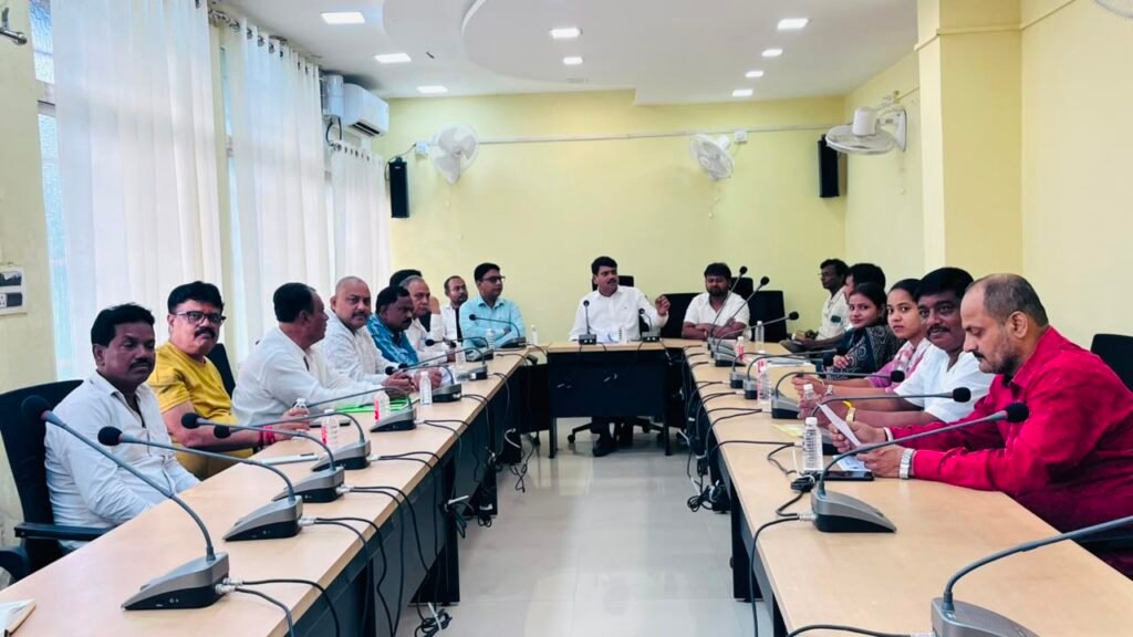 धनबाद नगर निगम की स्टैंडिंग कमेटी बैठक, विकास कार्यों और नागरिक सुविधाओं पर मंथन