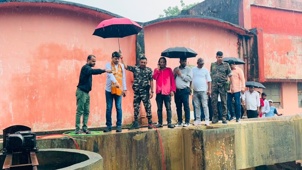 जामाडोबा इंटकवेल की सफाई के लिए साढ़े 6 लाख की मशीन, झरिया में जल्द बहाल होगी जलापूर्ति