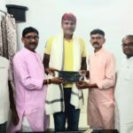 आयरलैंड से वॉलीबॉल कोच का प्रशिक्षण लेकर लौटे राकेश कुमार सिंह, भाजपा नेताओं ने दी बधाई