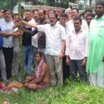 धनबाद के स्टील गेट दुर्गा पूजा समिति ने किया खूंटी पूजन, 40 लाख की लागत से सजेगा भव्य पंडाल
