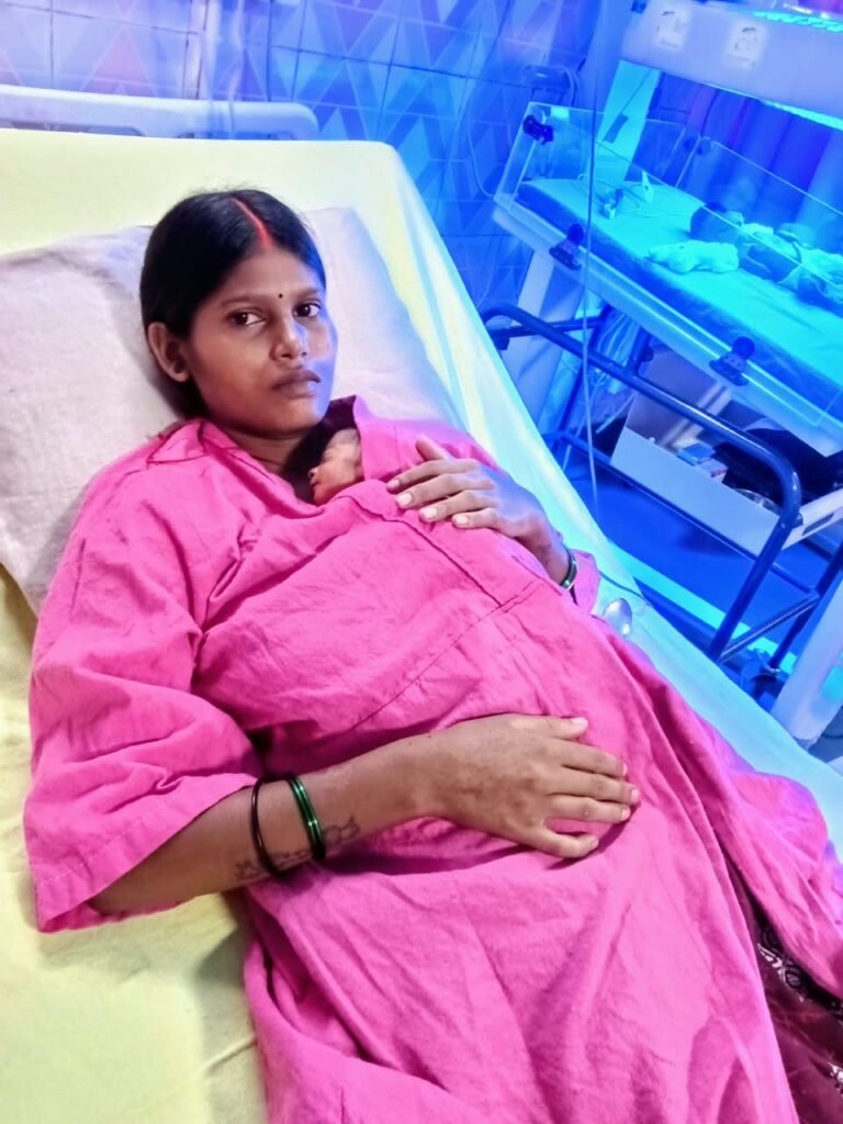 धनबाद में 1.1 किलोग्राम वजन के नवजात को मिला नया जीवन, 11 दिन बाद MNCU से डिस्चार्ज