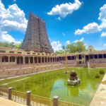 तमिलनाडु के 52 बड़े मंदिरों में स्मार्टफोन पर रोक, फोन जमा करने पर लगेगा 5 रुपये शुल्क