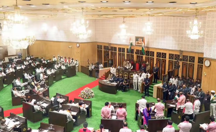 तेलंगाना विधानसभा में फिर हंगामा, BRS के 19 विधायक सस्पेंड; KTR-हरीश राव भी शामिल