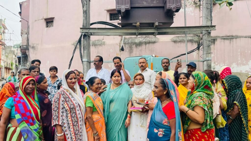 रागिनी सिंह की पहल के बाद कोयरी बांध में लगा नया ट्रांसफार्मर, लोगों को मिली राहत