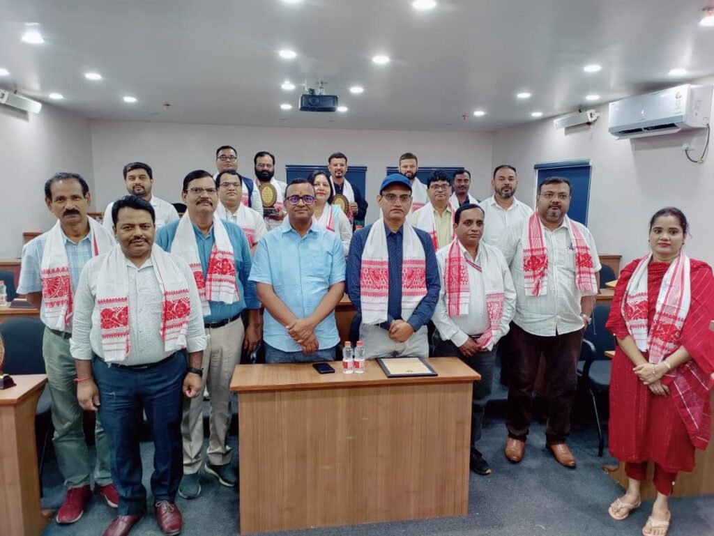 शिक्षक दिवस पर असर्फ़ी हॉस्पिटल ने धनबाद के 28 प्रतिष्ठित शिक्षकों को किया सम्मानित