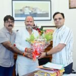 धनबाद में एक माह से प्रभावित संपत्ति निबंधन कार्य, जल्द शुरू कराने की मांग