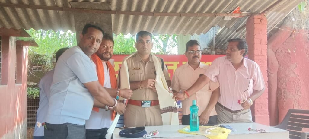बोकारो थर्मल थाना प्रभारी रोहित कुमार का सनातन रक्षा संघ ने किया स्वागत