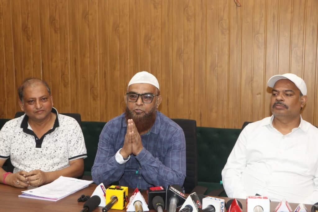 धनबाद DCA की AGM पर विवाद, विक्षुब्ध गुट ने लगाए नियमों की अनदेखी के आरोप