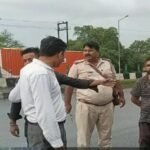 धनबाद में अवैध पार्किंग पर बड़ा एक्शन, 45 वाहनों से वसूला 3 लाख रुपये जुर्माना