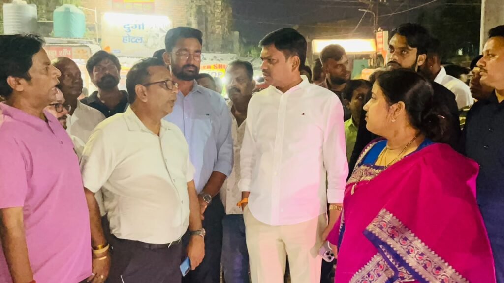 दुर्गा पूजा, दीपावली और छठ को लेकर झरिया में निरीक्षण, मेयर और विधायक ने दिए निर्देश
