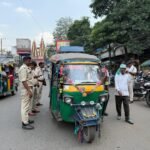 Dhanbad Traffic Police: लापरवाह वाहन चालकों पर बड़ी कार्रवाई, 30 वाहन जब्त; ₹5 लाख का चालान
