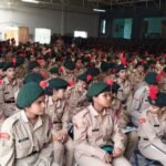 Dhanbad Traffic Awareness: 800 कैडेट्स ने ली शपथ, मोबाइल से ड्राइविंग और रॉन्ग साइड पर चेतावनी