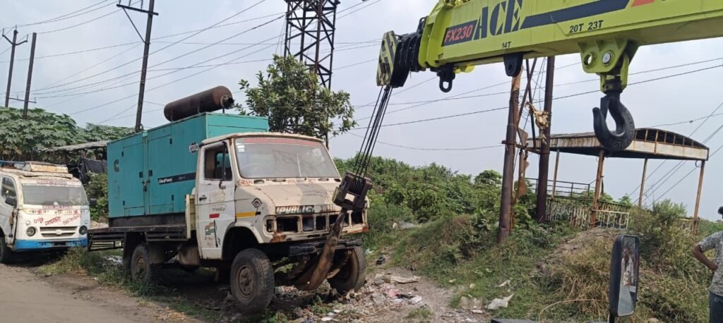 Dhanbad News: बैंक मोड़ से केंदुआडीह तक अतिक्रमण हटाओ अभियान, 13 वाहनों पर ₹1.53 लाख का जुर्माना