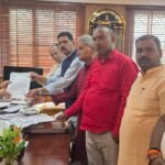 धनबाद में गरीब परिवारों को उजाड़ने का मुद्दा उठा, कांग्रेस प्रतिनिधिमंडल ने DC से की मुलाकात