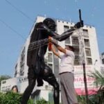 गांधी-शास्त्री जयंती पर धनबाद में स्वच्छता अभियान, राज सिन्हा ने प्रतिमाओं पर किया माल्यार्पण