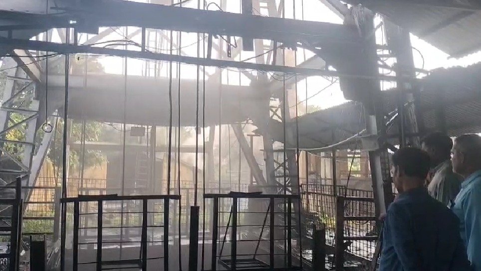 अंडाल की खदान में अचानक घुसा पानी, मची अफरा-तफरी; आनन-फानन में बाहर निकाले गए मजदूर