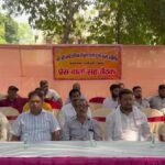 Dhanbad Durga Puja: तेतुलतल्ला में बनेगा 75 फीट का अनोखा पंडाल, 18 लाख का बजट और 300 वॉलंटियर संभालेंगे व्यवस्था