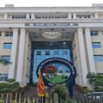 Ranchi Municipal Corporation: 55 दिनों से ठप होल्डिंग टैक्स और ट्रेड लाइसेंस की सेवाएं, मेयर रोशनी खलखो ने मांगी निजी एजेंसी