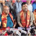 Dhanbad News: दुर्गा पूजा पर जगमग हुआ LC रोड, महापौर संजीव सिंह समेत कई अतिथियों ने किया लाइटों का उद्घाटन