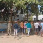 Pakur News: घर में फंदे से लटका मिला प्रीतम शाह का शव, पिता ने बहू और उसके परिजनों पर लगाया हत्या का आरोप