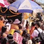 Pakur News: हिरणपुर में विदेशी कृष्ण भक्तों का नगर कीर्तन, ‘हरे कृष्ण’ के जयकारों से गूंजा बाजार